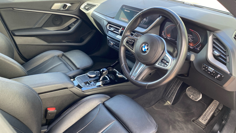 BMW 2 Series 218i [136] M Sport 4dr DCT Petrol Saloon